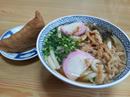 小倉平和通りの神田うどん1